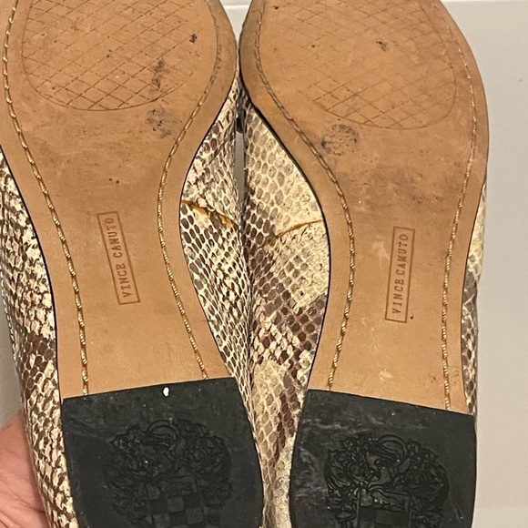 VINCE CAMUTO ' Embossed Snakeskin Print Rhinestone Ballet Flat Size 6 - Picture 6 of 6